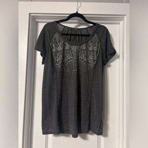 LULULEMON tshirt blouse 12